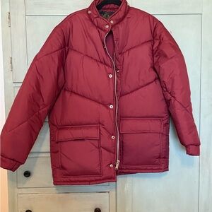 Montgomery Ward Vintage 1970s Men's Burgundy Puffer Jacket